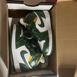 These are Jordan 1 mids. Worn one time. Size 4c